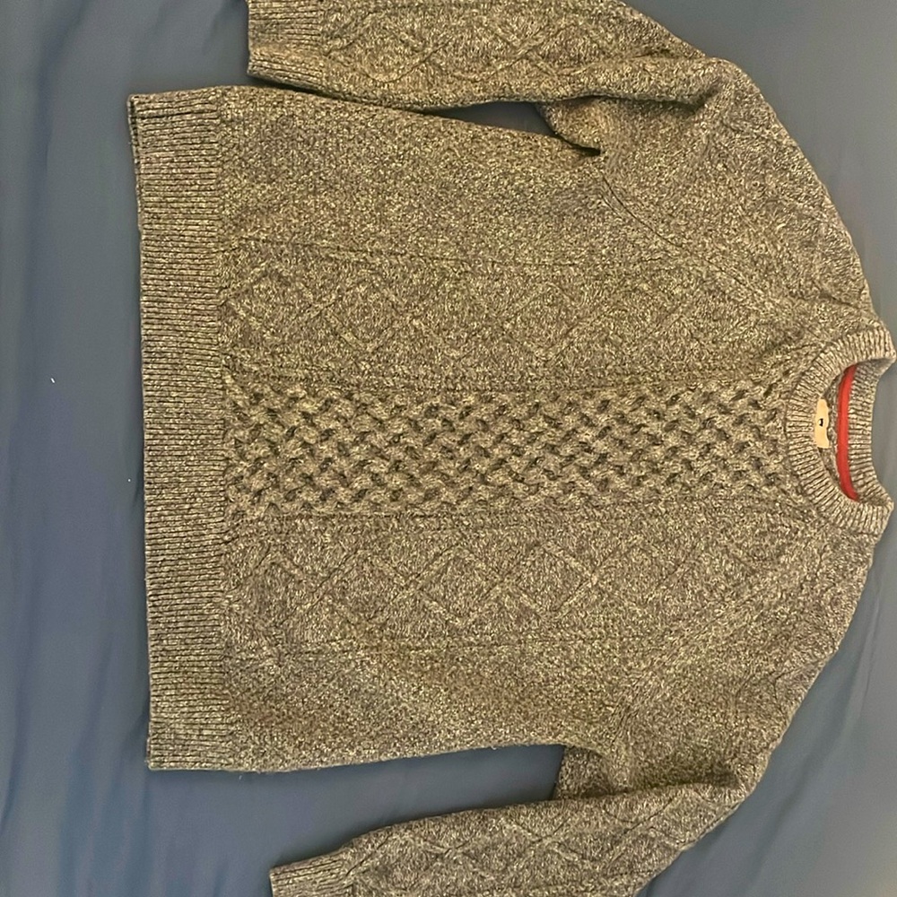 Grey knit sweater